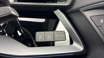 2026 Audi Sportback S line TFSI e 204 PS S tronic (Blue) - Image: 32