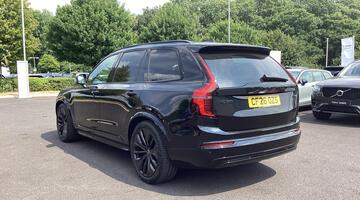2026 Volvo 2.0 T8 18.8kWh Ultra Pro Black Edition Auto 4WD Euro 6 5-door (Black) - Image: 3