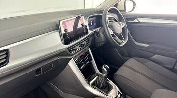 2024 Volkswagen TSI Life Euro 6 5-door (White) - Image: 2