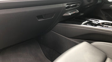 2026 Audi TFSI S line S Tronic Euro 6 5-door (Grey) - Image: 13