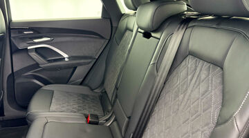 2026 Audi 2.0 TFSI Edition 1 Sportback S Tronic quattro Euro 6 5-door (Blue) - Image: 34