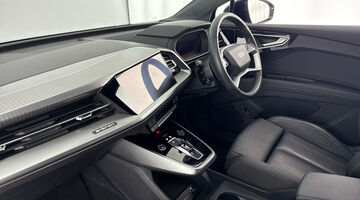 2024 Audi 45 Sport Sportback Auto 5-door 82kWh (Blue) - Image: 2