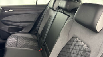 2024 Volkswagen ETSI MHEV R-Line DSG Euro 6 5-door (Grey) - Image: 31