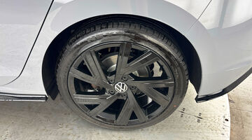 2023 Volkswagen TSI R-Line Euro 6 5-door (Grey) - Image: 31
