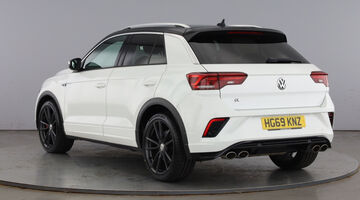 2019 Volkswagen 2.0 TSI R DSG 4Motion Euro 6 5-door (White) - Image: 3