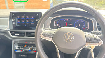 2025 Volkswagen TSI Style Euro 6 5-door (Black) - Image: 55