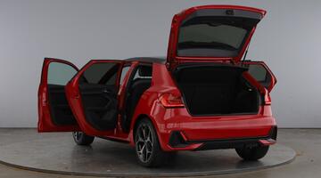 2026 Audi Sportback Black Edition 30 TFSI 116 PS S tronic (Red) - Image: 11