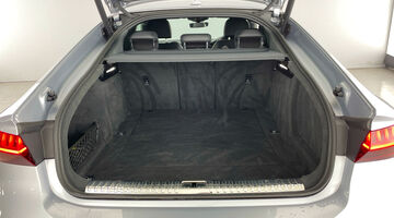2022 Audi 2.0 TDI 40 Black Edition Sportback S Tronic quattro Euro 6 5-door (Silver) - Image: 31