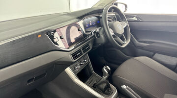 2024 Volkswagen 1.0 TSI Life Euro 6 5-door (Black) - Image: 2