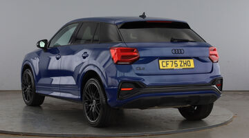 2026 Audi Black Edition 35 TFSI 150 PS S tronic (Blue) - Image: 3