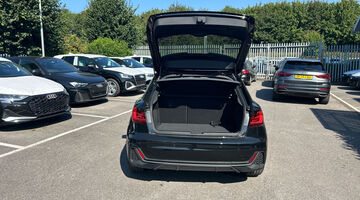 2026 Audi 1.0 TFSI 30 S line Sportback S Tronic Euro 6 5-door (Black) - Image: 18