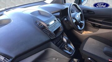 2022 Ford 240 EcoBlue Leader Auto L1 Euro 6 5-door (White) - Image: 2