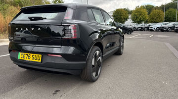 2026 Volvo P5 Long Range 69kWh Plus Auto 5-door (Black) - Image: 34