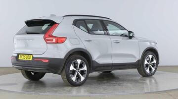 2025 Volvo 2.0 B4 MHEV Plus Dark DCT Auto Euro 6 5-door (Grey) - Image: 3