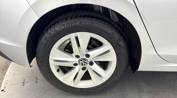2020 Volkswagen TSI Life Euro 6 5-door (Silver) - Image: 15