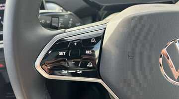 2026 Volkswagen Pro 77kWh Black Edition Auto 5-door (Black) - Image: 36
