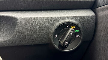 2023 Volkswagen 1.0 TSI Life Euro 6 5-door (Grey) - Image: 27