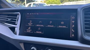 2026 Audi 1.0 TFSI 30 S line Sportback S Tronic Euro 6 5-door (Black) - Image: 35