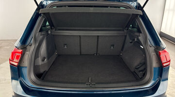 2023 Volkswagen TSI 13kWh R-Line DSG Euro 6 5-door (Blue) - Image: 35