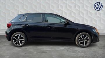 2024 Volkswagen 1.0 TSI Match Euro 6 5-door (Black) - Image: 4