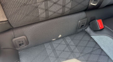 2025 Volkswagen 2.0 TDI R-Line DSG Euro 6 5-door (Grey) - Image: 28