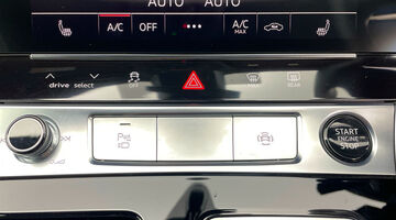 2022 Audi 2.0 TDI 40 Black Edition Sportback S Tronic quattro Euro 6 5-door (Silver) - Image: 17