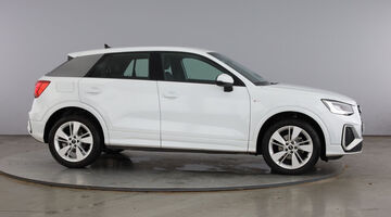 2023 Audi TFSI CoD 35 S line S Tronic Euro 6 5-door (White) - Image: 4
