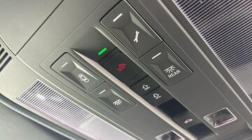 2026 Volkswagen Black Edition 3.0 TDI 4MOTION 286 PS 8-Speed Tiptronic 5-door (Black) - Image: 34