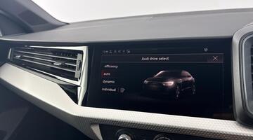 2026 Audi Sportback S line 30 TFSI 116 PS S tronic (Grey) - Image: 17
