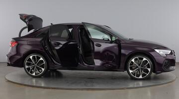 2026 Audi 2.0 TFSI Black Edition S Tronic quattro Euro 6 4-door (Audi exclusive paint finish) - Image: 10