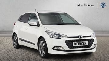 2018 Hyundai Premium Nav Euro 6 5-door (White) - Image: 1
