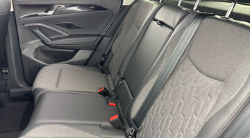 2026 Volkswagen ETSI MHEV Match DSG Euro 6 5-door (Silver) - Image: 35