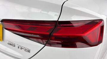 2023 Audi 2.0 TFSI 35 S line Sportback S Tronic Euro 6 5-door (White) - Image: 28