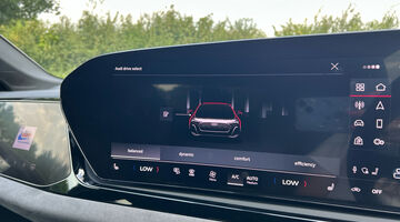 2025 Audi 2.0 TFSI Edition 1 Saloon S Tronic Euro 6 5-door (Red) - Image: 37