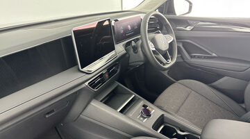 2026 Volkswagen ETSI MHEV Match DSG Euro 6 5-door (Black) - Image: 2
