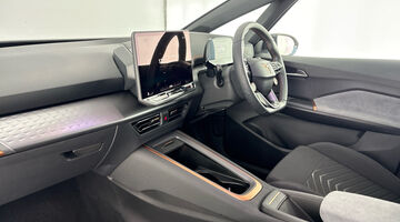 2025 CUPRA E-Boost 59kWh V1 Auto 5-door (Silver) - Image: 2