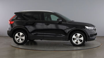 2021 Volvo 2.0 B4 MHEV Momentum Auto Euro 6 5-door (Black) - Image: 4