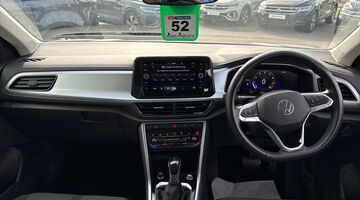 2023 Volkswagen TSI Life DSG Euro 6 5-door (White) - Image: 9