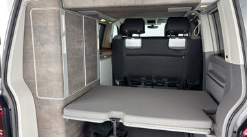 2022 Volkswagen 2.0 BiTDI Ocean DSG Euro 6 4-door (Grey) - Image: 34