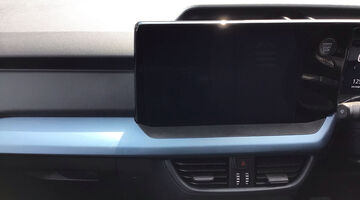 2026 Ford 43kWh Active Auto 5-door (Black) - Image: 7