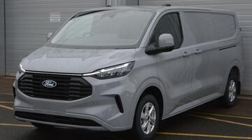 2026 Ford 340 71kWh Limited Auto L2 H1 5-door (Grey) - Image: 3