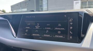 2026 Audi 105kWh Auto quattro 4-door (Grey) - Image: 9