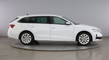2025 Škoda TSI ACT SE L Euro 6 5-door (White) - Image: 4
