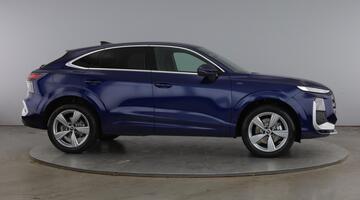 2026 Audi Sportback S line e-hybrid 272 PS S tronic (Blue) - Image: 4