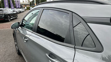 2018 Hyundai 1.0 T-GDi Blue Drive Premium SE Euro 6 5-door (Grey) - Image: 33