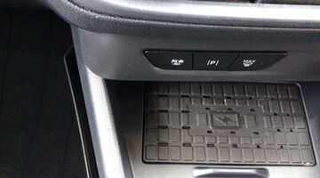 2026 Ford 43kWh Active Auto 5-door (Black) - Image: 30