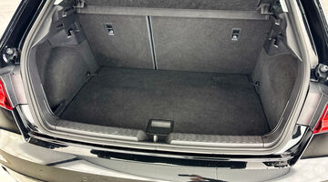 2023 Audi 1.0 TFSI 30 Sport Sportback Euro 6 5-door (Black) - Image: 30