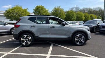 2026 Volvo 2.0 B3 MHEV Plus Dark DCT Auto Euro 6 5-door (Grey) - Image: 4