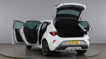 2025 CUPRA ETSI V2 DSG Euro 6 5-door (White) - Image: 12