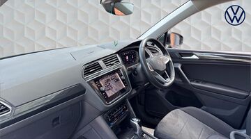 2023 Volkswagen TSI Elegance DSG Euro 6 5-door (Grey) - Image: 2